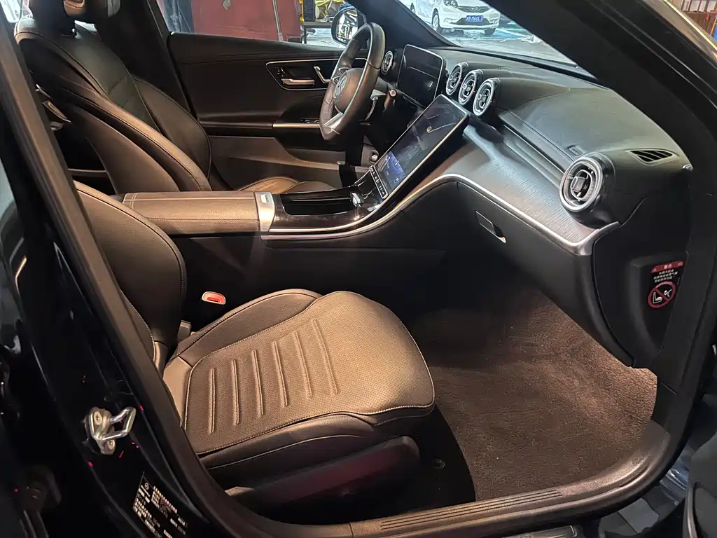 Mercedes-Benz C-Class 2022 — фото 13