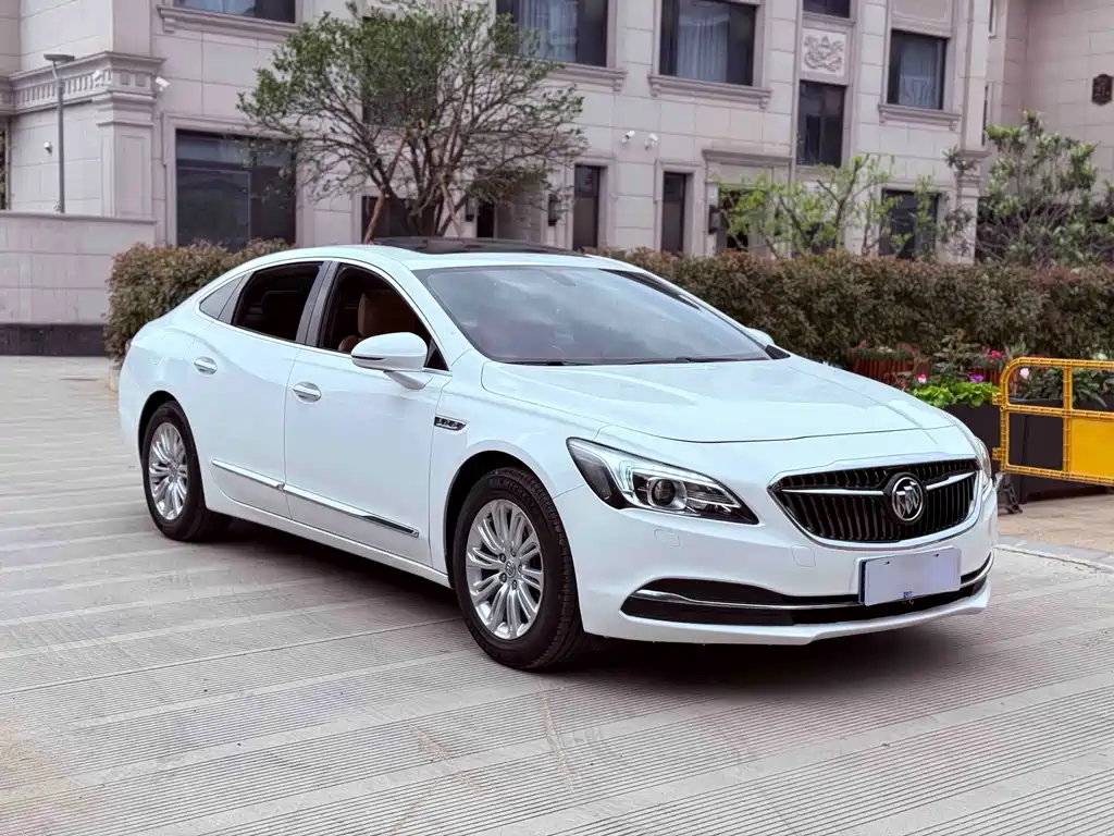 Buick LaCrosse 2016 — фото 3