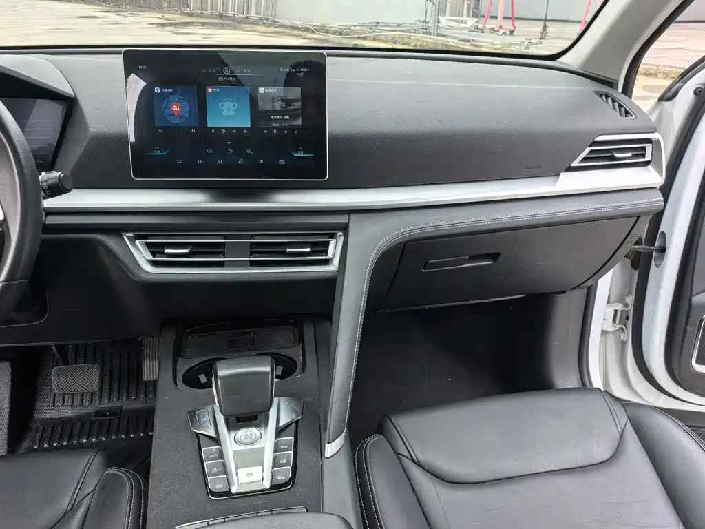 BYD Song Pro 2020 — фото 15