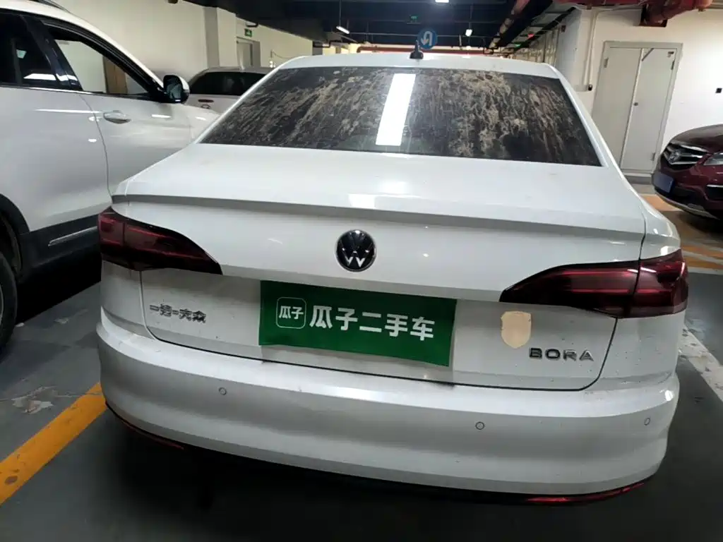 Volkswagen Bora 2021
