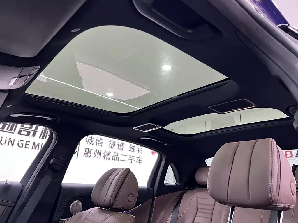 Mercedes-Benz E-Class 2023 — фото 18