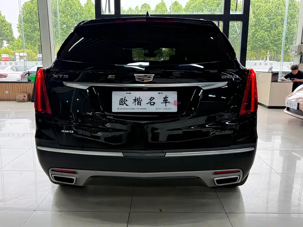 Cadillac XT5 2021 — фото 5