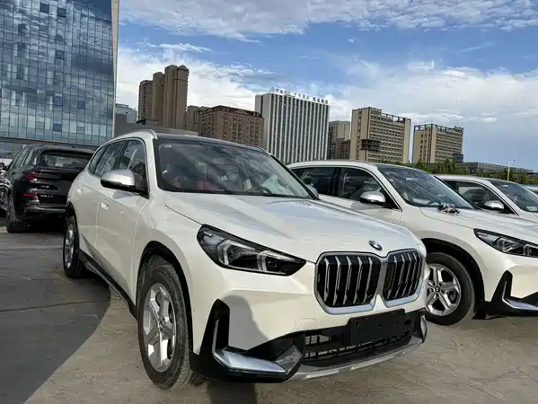 BMW X1 2023