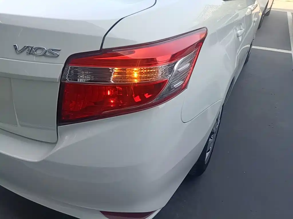 Toyota Vios 2016 — фото 8