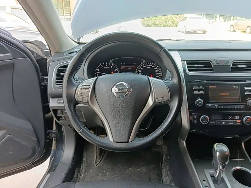 Nissan Teana 2016 — фото 11