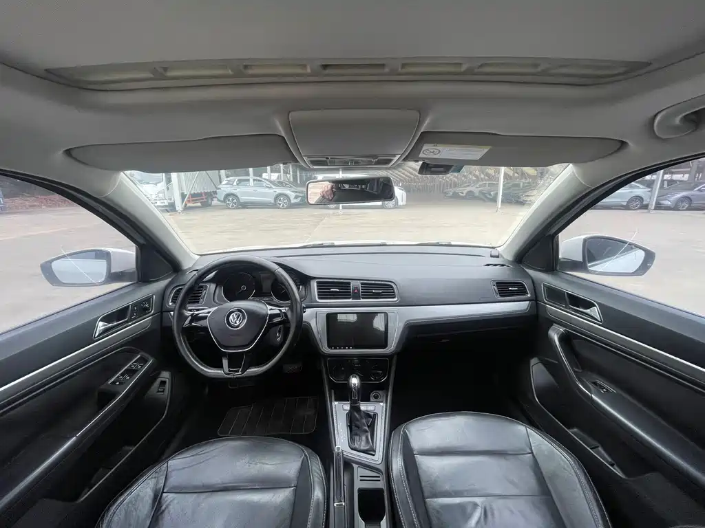 Volkswagen Lavida 2016