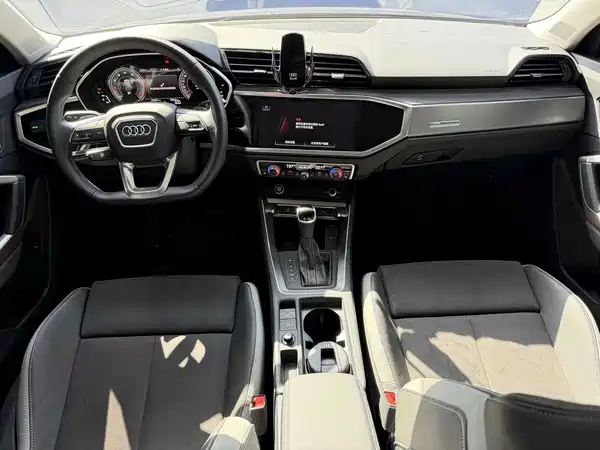 Audi Q3 2023