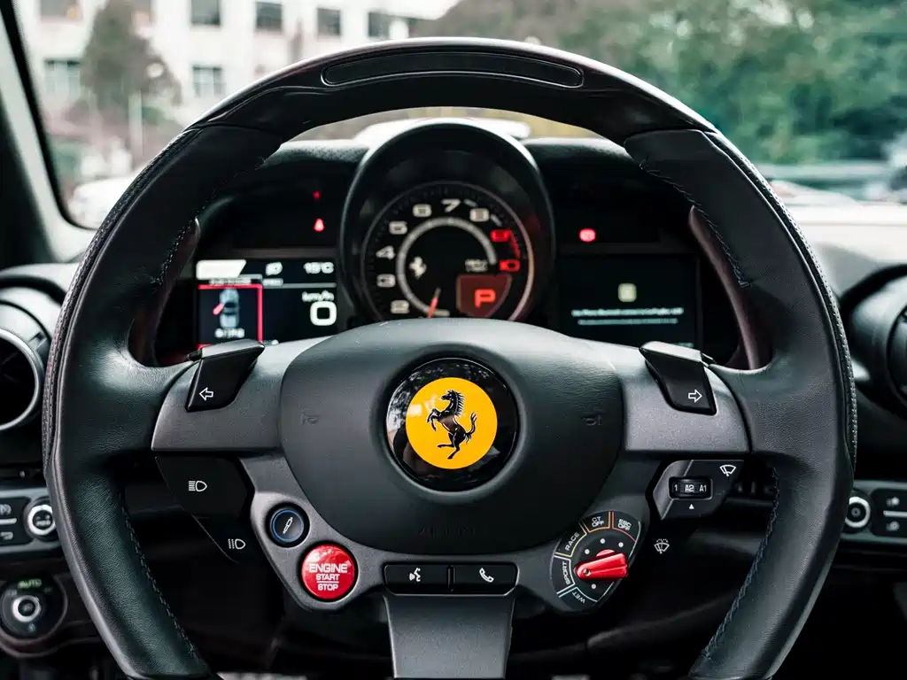 Ferrari 812 2023 — фото 17