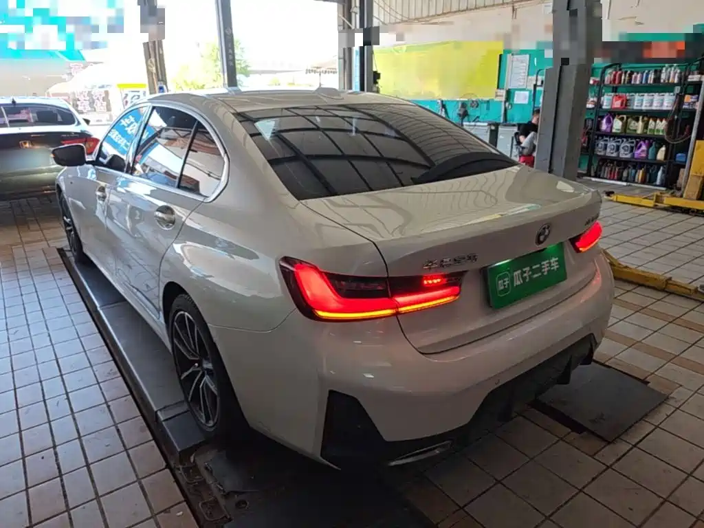 BMW 3 Series 2023