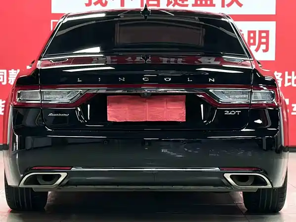 Lincoln Continental 2021