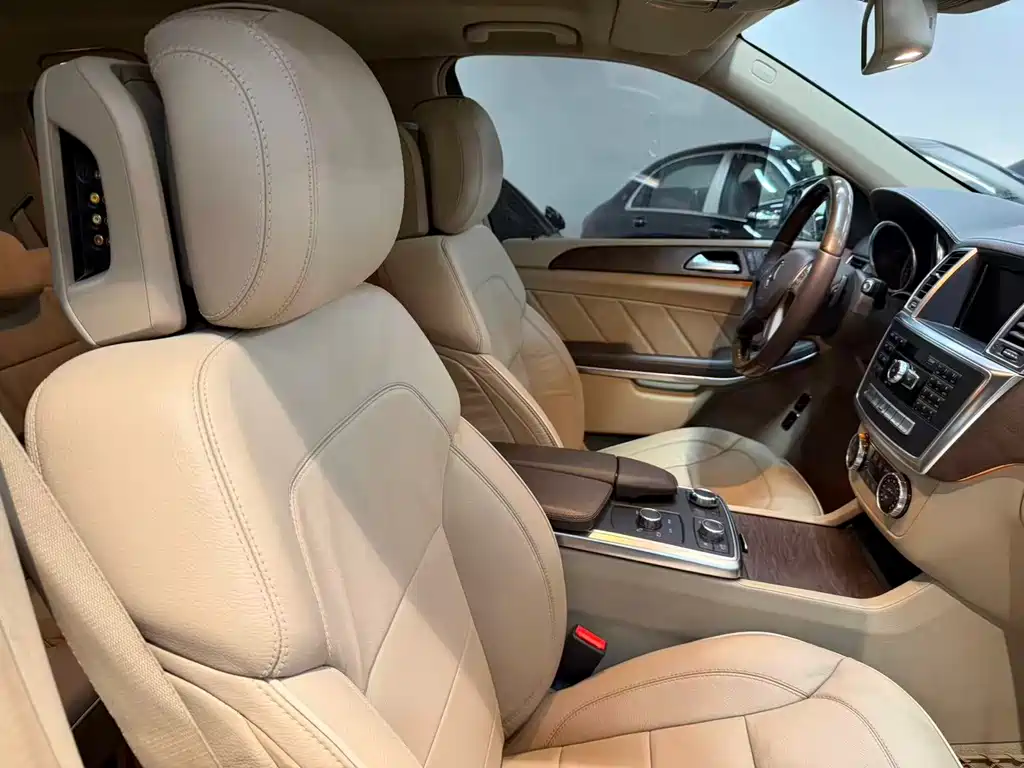 Mercedes-Benz GL-Class 2013 — фото 11