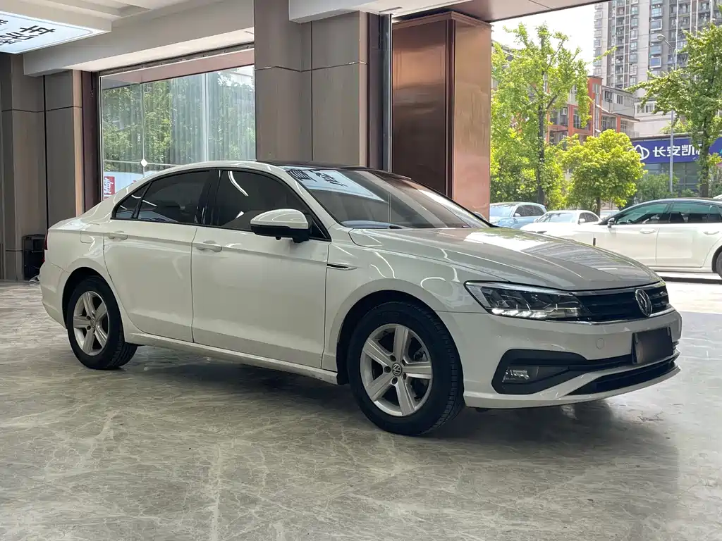 Volkswagen Lamando 2021