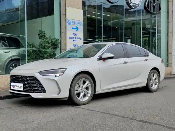 Buick Regal 2024