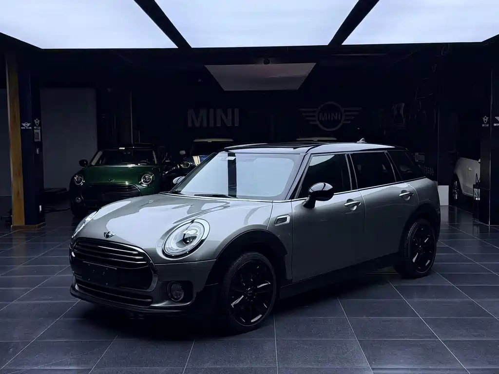 MINI Clubman 2016 — фото 9
