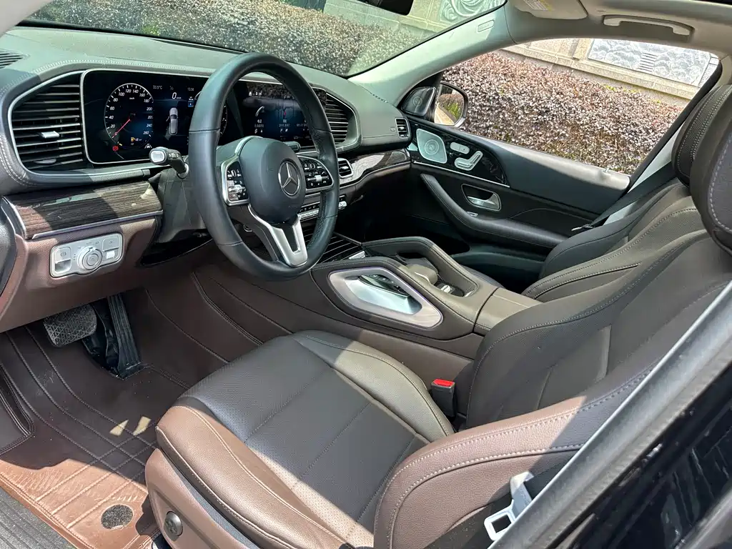 Mercedes-Benz GLE 2023 — фото 4
