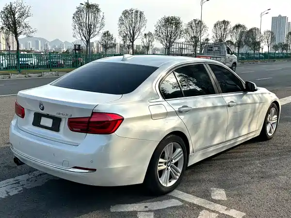 BMW 3 Series 2016