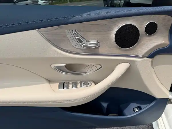 Mercedes-Benz E-Class 2024