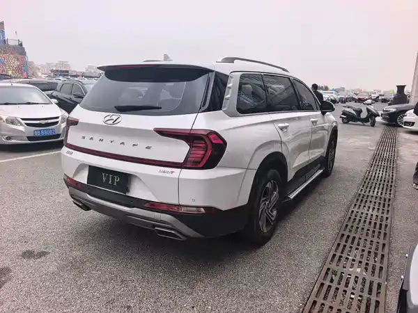 Hyundai Santa Fe 2020