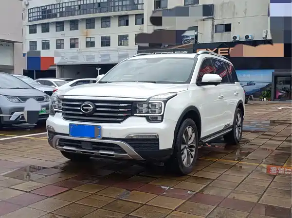 GAC Trumpchi GS8 2017
