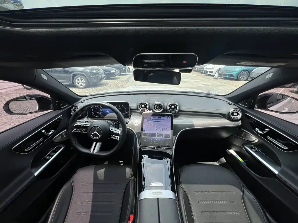 Mercedes-Benz C-Class 2023