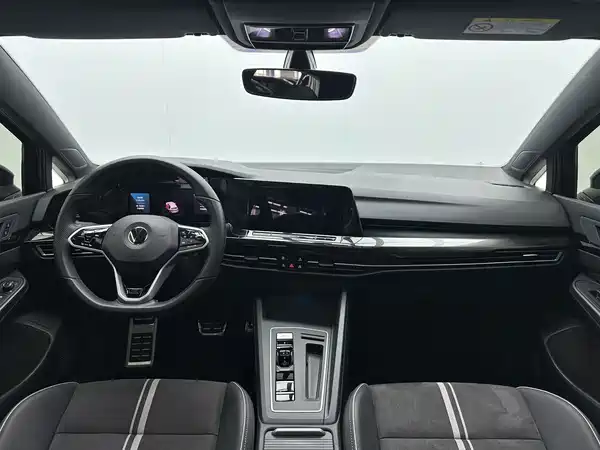 Volkswagen Golf 2023