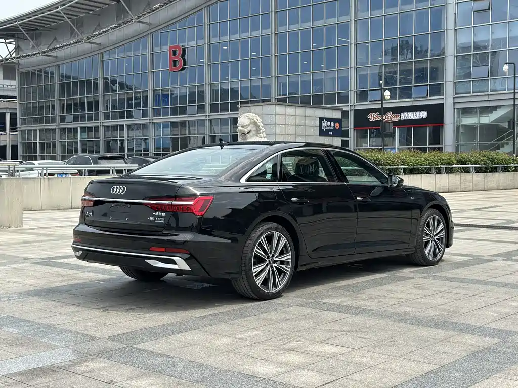 Audi A6L 2026 — фото 11