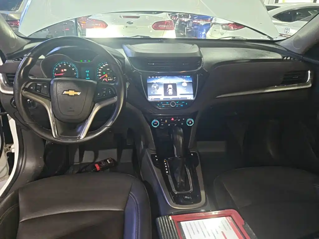 Chevrolet Malibu 2015 — фото 10