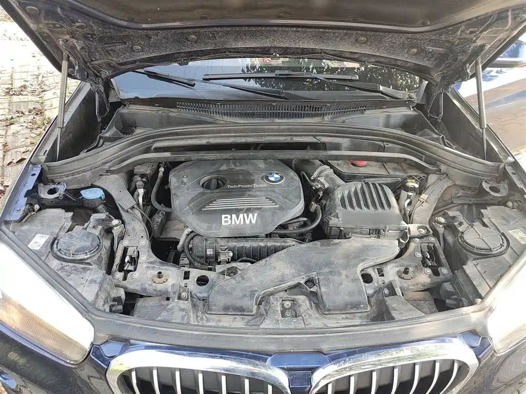BMW X1 2017 — фото 16