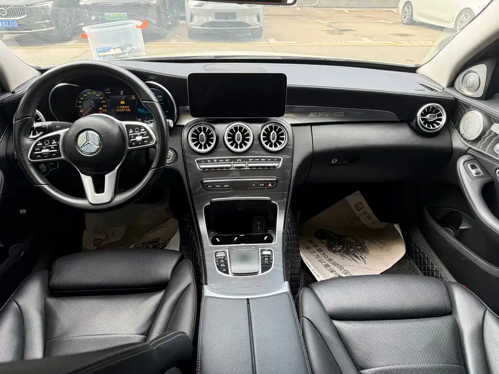 Mercedes-Benz C-Class 2019 — фото 13