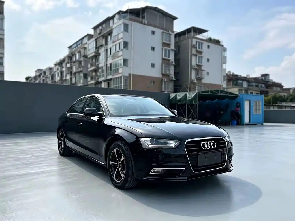 Audi A4L 2013