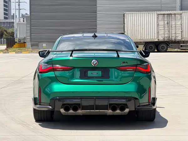 BMW M4 2022