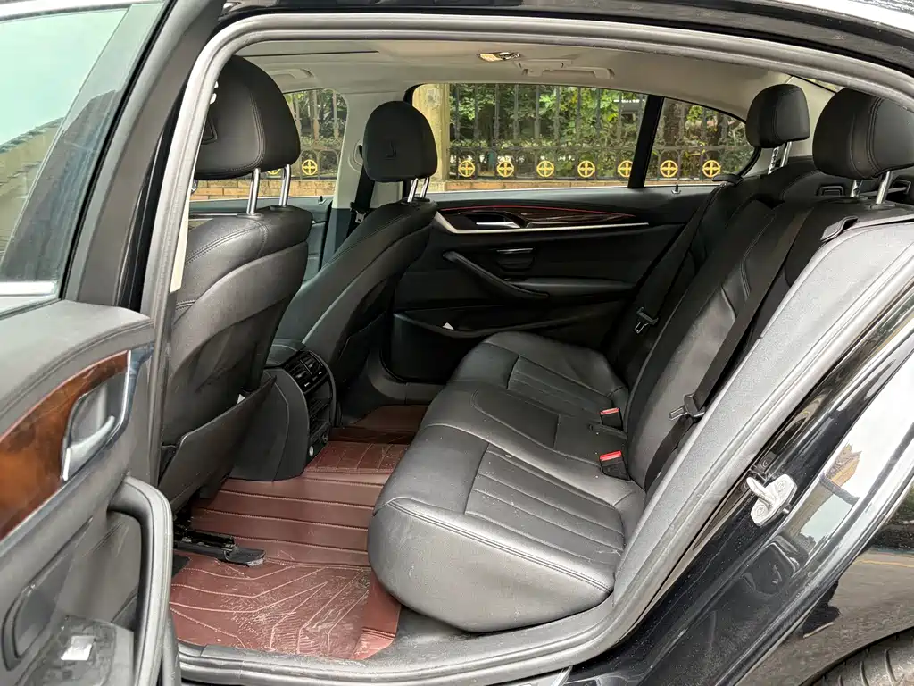 BMW 5 Series 2018