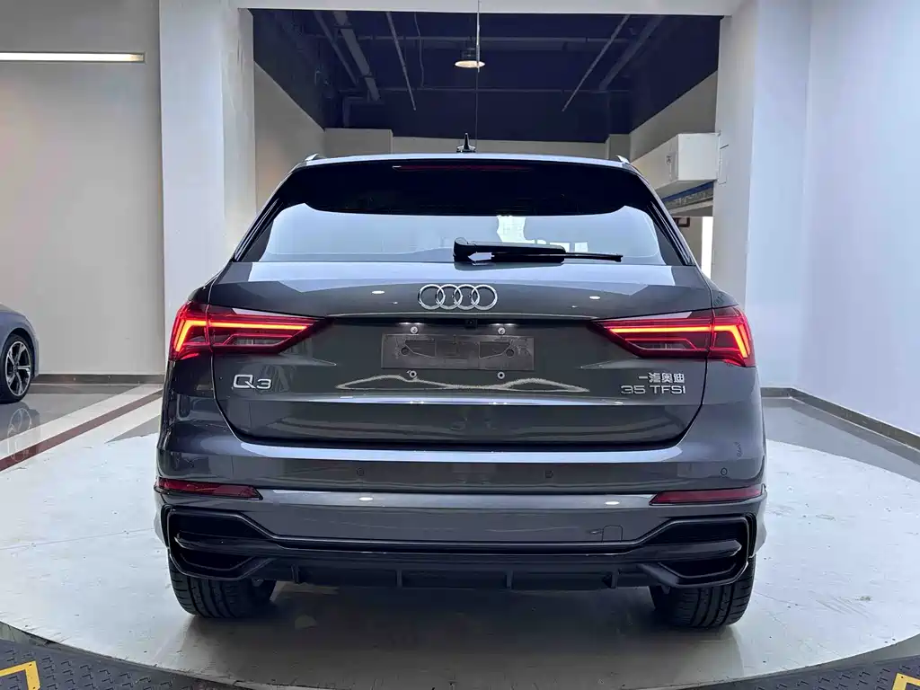 Audi Q3 2022