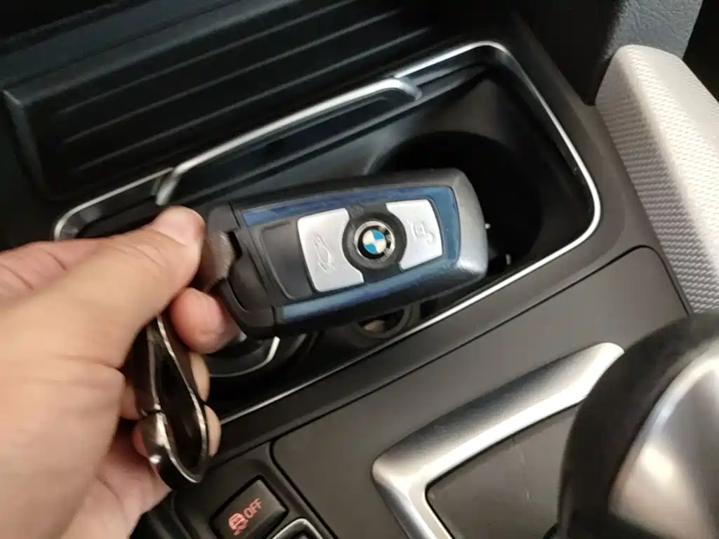 BMW 3 Series GT 2017 — фото 9