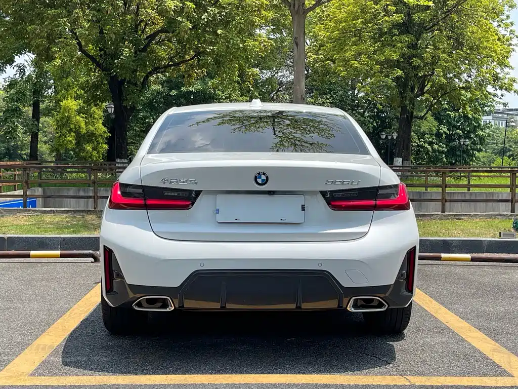 BMW 3 Series 2024