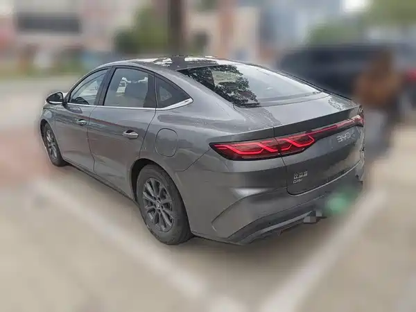 BYD Qin L 2024