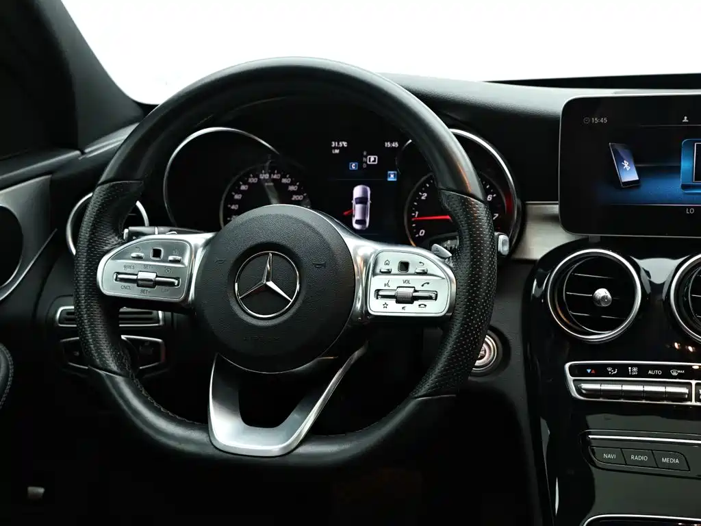 Mercedes-Benz C-Class 2019 — фото 15