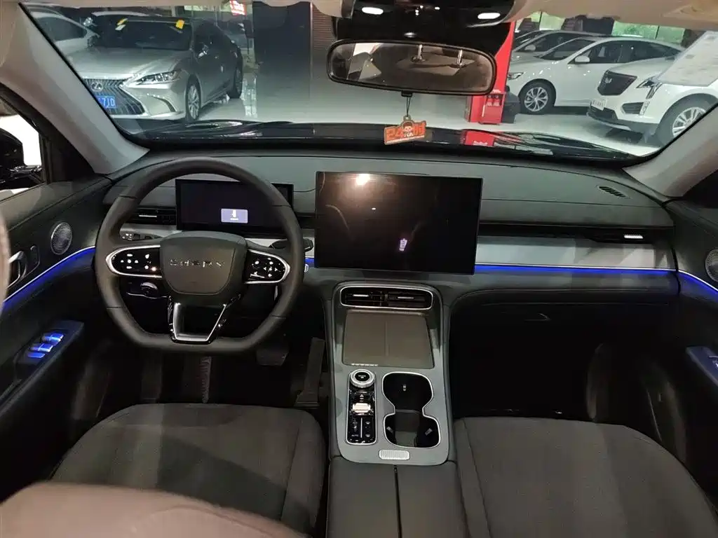 Chery Tiggo 8 PLUS 2025 — фото 20