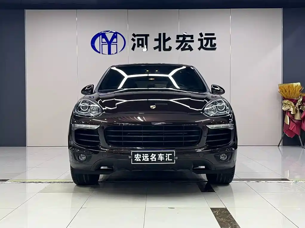 Porsche Cayenne 2017 — фото 2