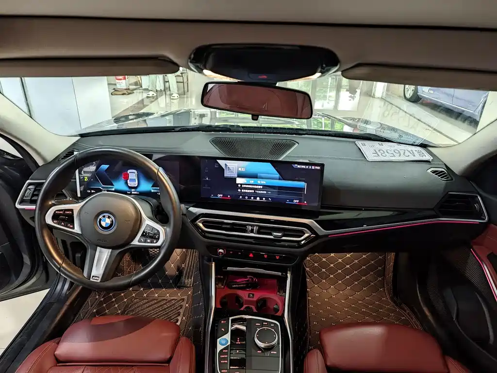 BMW i3 2024 — фото 14