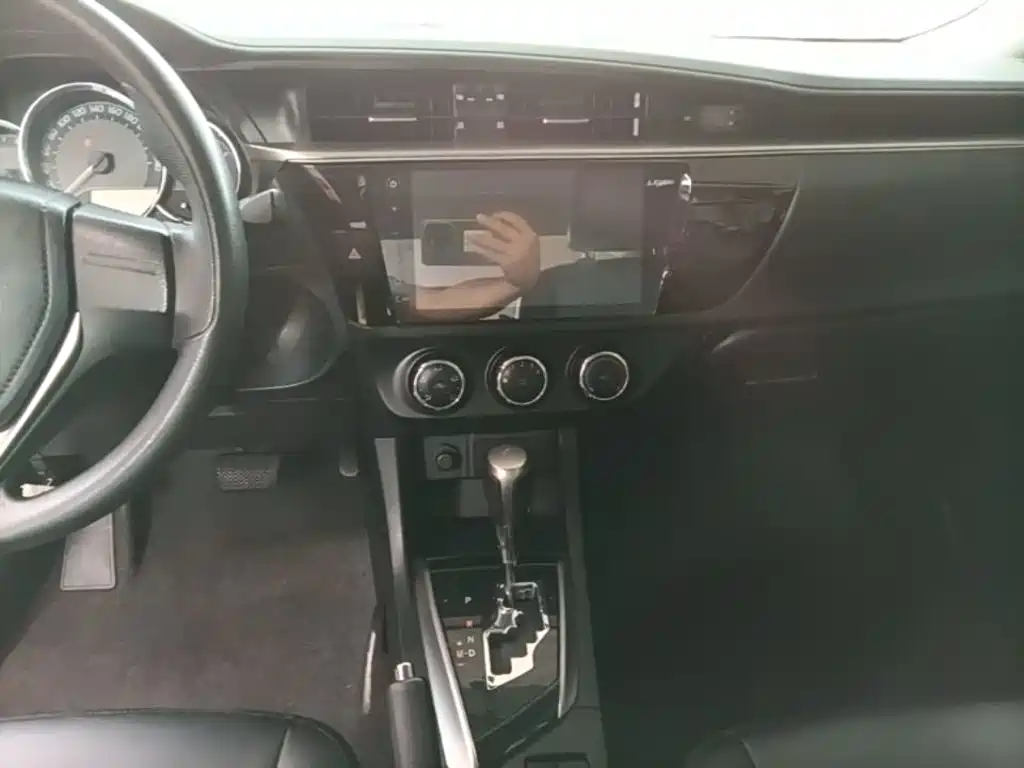 Toyota Levin 2016 — фото 13