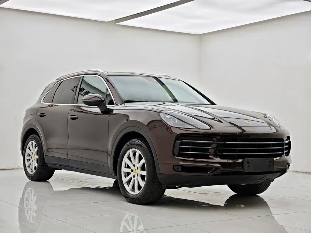 Porsche Cayenne 2018 — фото 3
