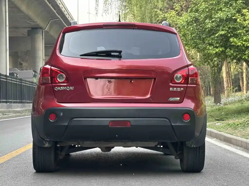Nissan Qashqai 2011 — фото 5