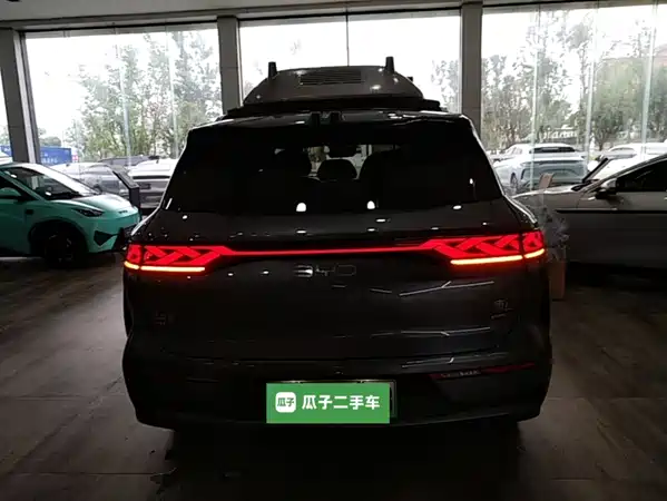 BYD Tang L 2025