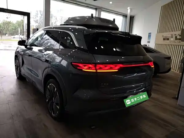 BYD Tang L 2025