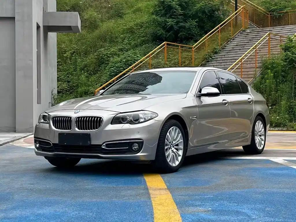 BMW 5 Series 2016