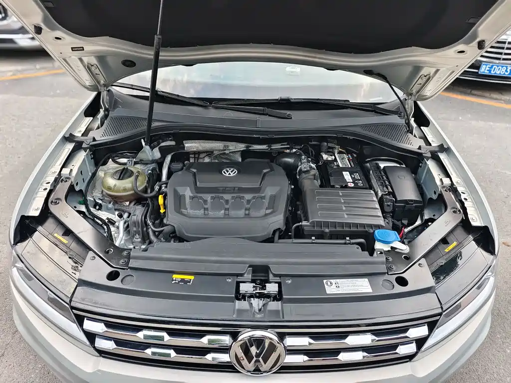 Volkswagen Tiguan L 2019 — фото 8