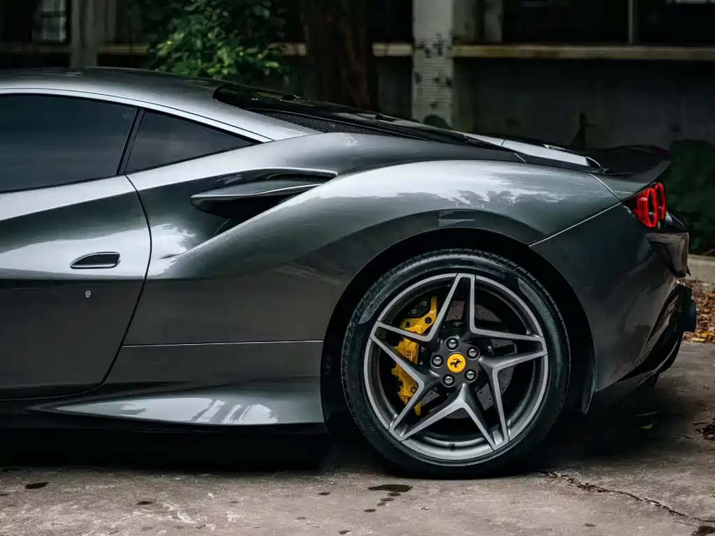 Ferrari F8 2021 — фото 3