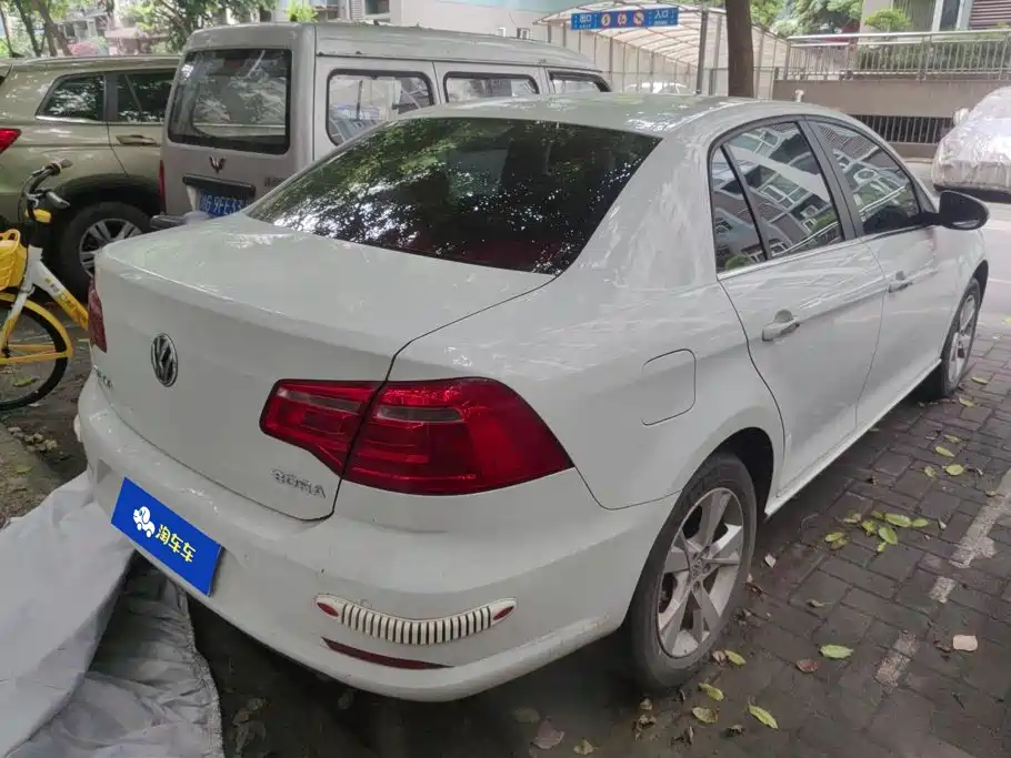 Volkswagen Bora 2015