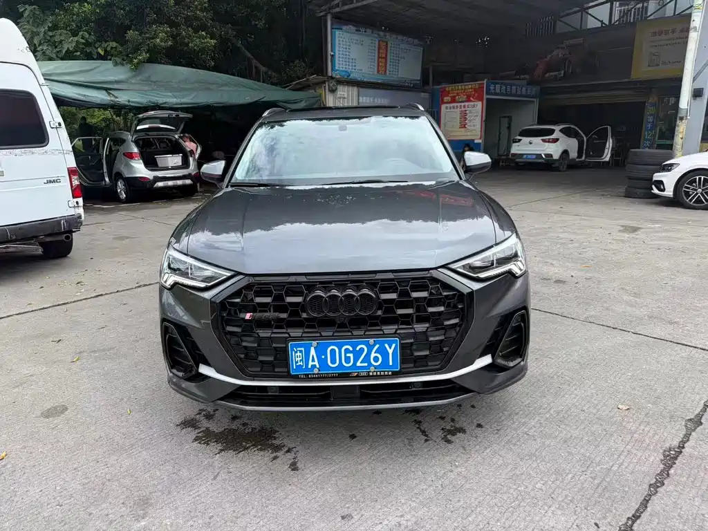 Audi Q3 2023